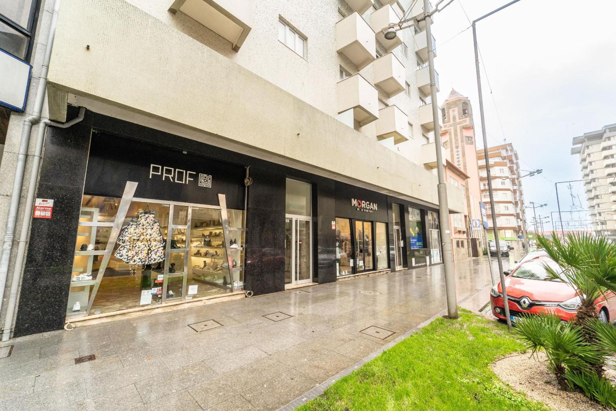 Casino And Beach Apartment By House And People โปโว เดอ วาร์ซิม ภายนอก รูปภาพ